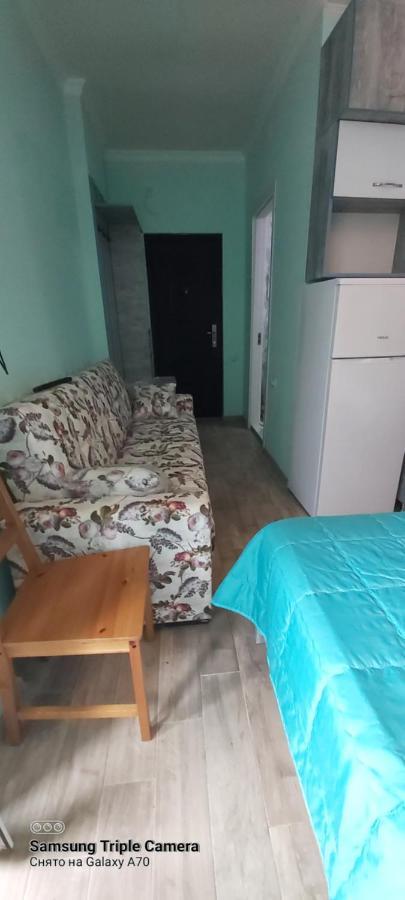 Студия Радуга У Моря Колхида Apartment Batumi Luaran gambar